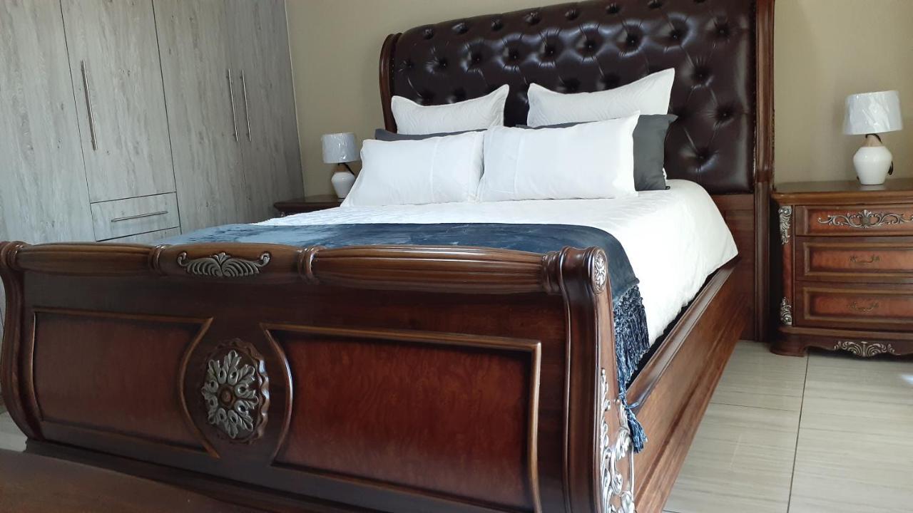 Angelocean Guest House วิตแบงก์ ภายนอก รูปภาพ