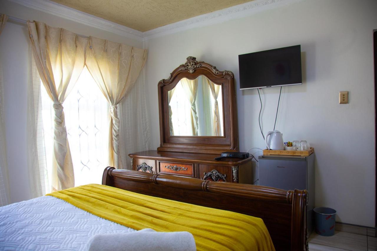 Angelocean Guest House วิตแบงก์ ภายนอก รูปภาพ